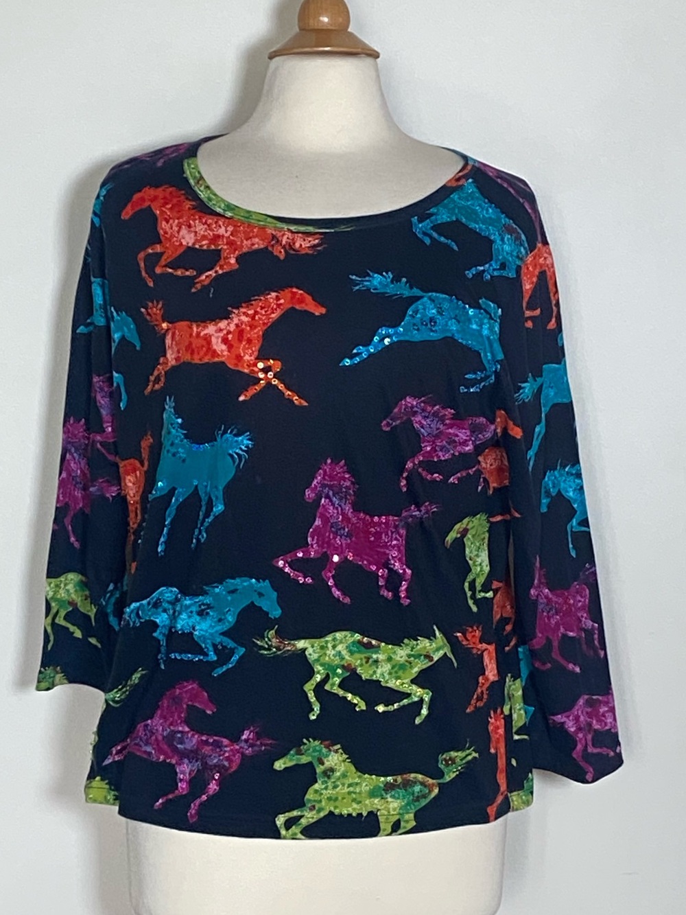 Take Two Colorful Sequined Horse-Print on Black Long Sleeve Top Sz Med